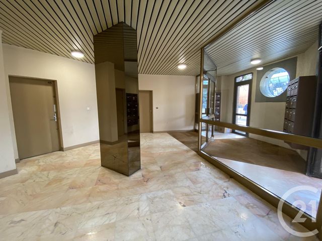 Appartement T2 à vendre - 2 pièces - 35.0 m2 - ALBI - 81 - MIDI-PYRENEES - Century 21 Cap Immobilier Appartement T2 à vendre - 2 pièces - 35.0 m2 - ALBI - 81 - MIDI-PYRENEES - Century 21 Cap Immobilier