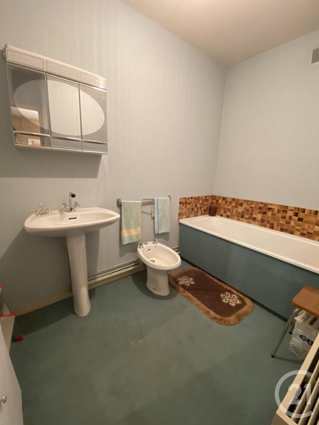 Appartement T2 à vendre - 2 pièces - 35.0 m2 - ALBI - 81 - MIDI-PYRENEES - Century 21 Cap Immobilier Appartement T2 à vendre - 2 pièces - 35.0 m2 - ALBI - 81 - MIDI-PYRENEES - Century 21 Cap Immobilier