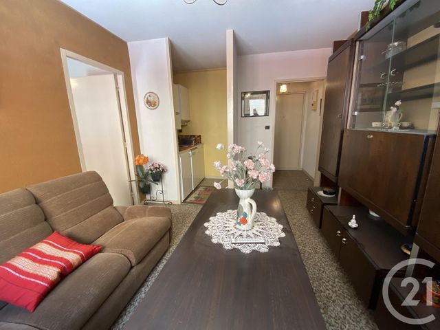 Appartement T2 à vendre - 2 pièces - 35.0 m2 - ALBI - 81 - MIDI-PYRENEES - Century 21 Cap Immobilier Appartement T2 à vendre - 2 pièces - 35.0 m2 - ALBI - 81 - MIDI-PYRENEES - Century 21 Cap Immobilier
